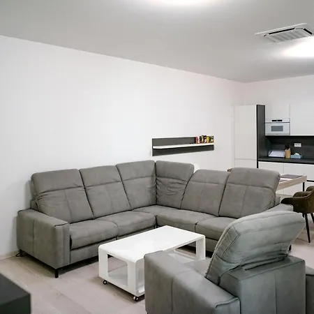 Apartmán Ah Lahoda *