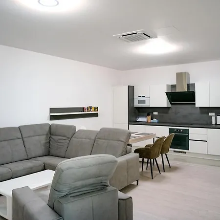 Appartement Ah Lahoda